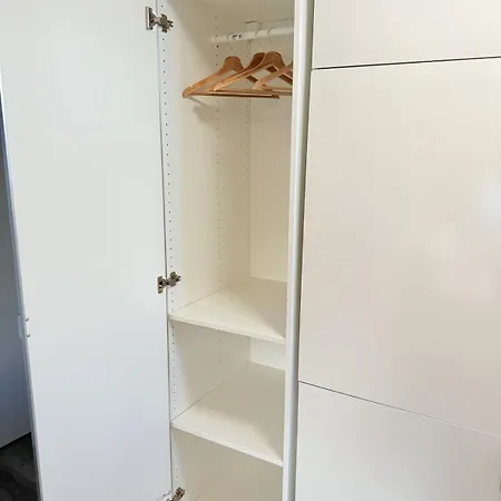 Ferienhaus 3 Bedrooms, 2 Studios, 1 Apartment, Independent *